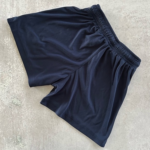 Laurel South Maine Camp Graphic Logo Girls Tees & Shorts 5 pc Lot, Size: M - Picture 9 of 11